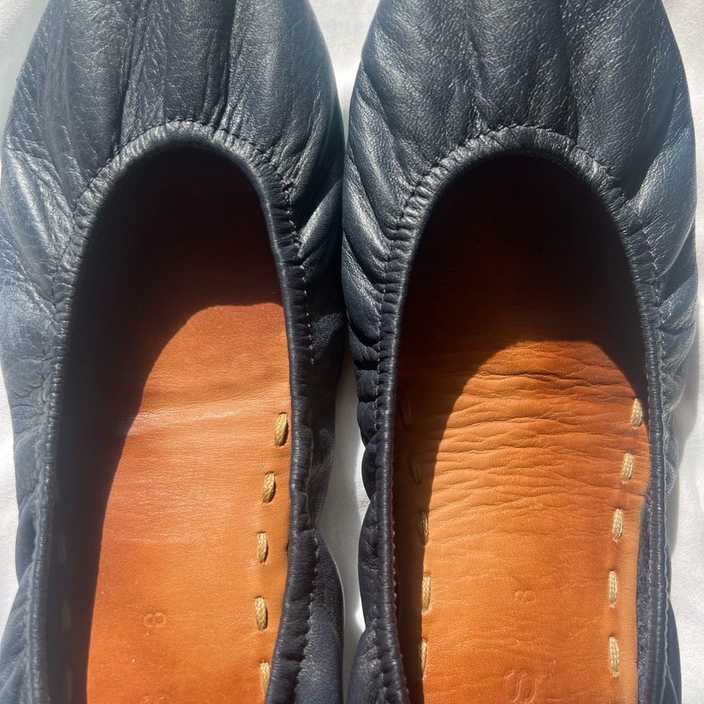 Tieks- Size 8 - Picture 11 of 11